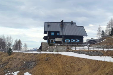 Inverno al Rifugio Lancia 1825 m